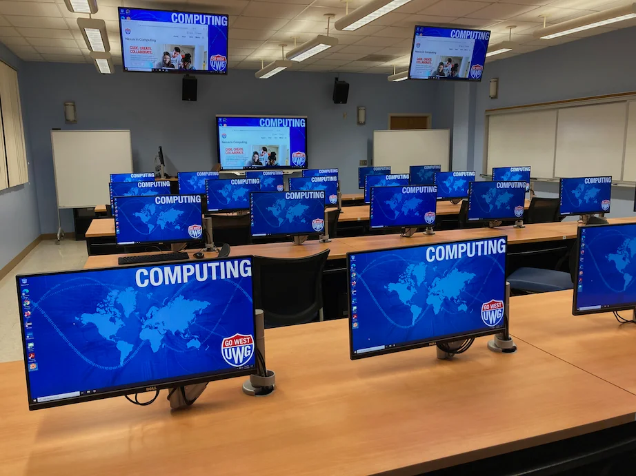Computing lab in TLC