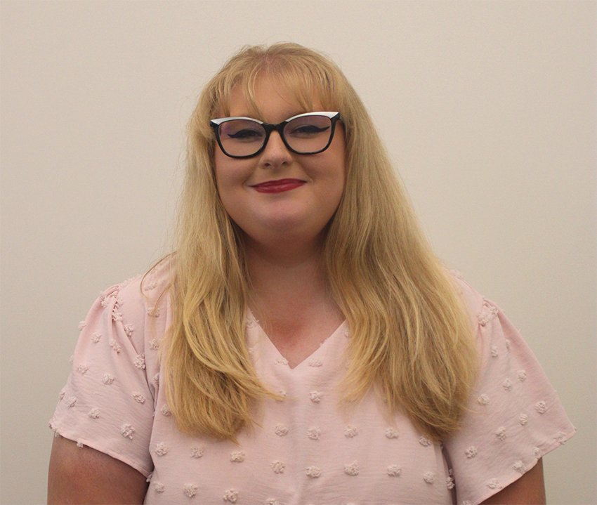 Headshot of Olivia Thonen