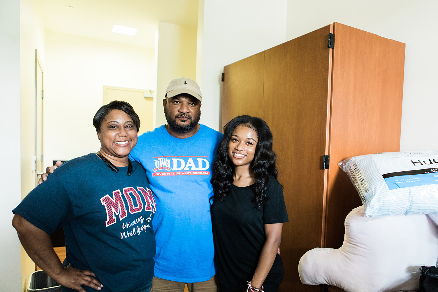 parents with hrl student moving in