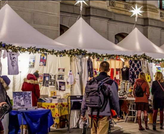 Holiday market